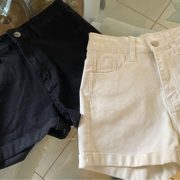 SHEIN Juniors Jean Shorts (2) Sz Petite Small - Picture 1 of 3